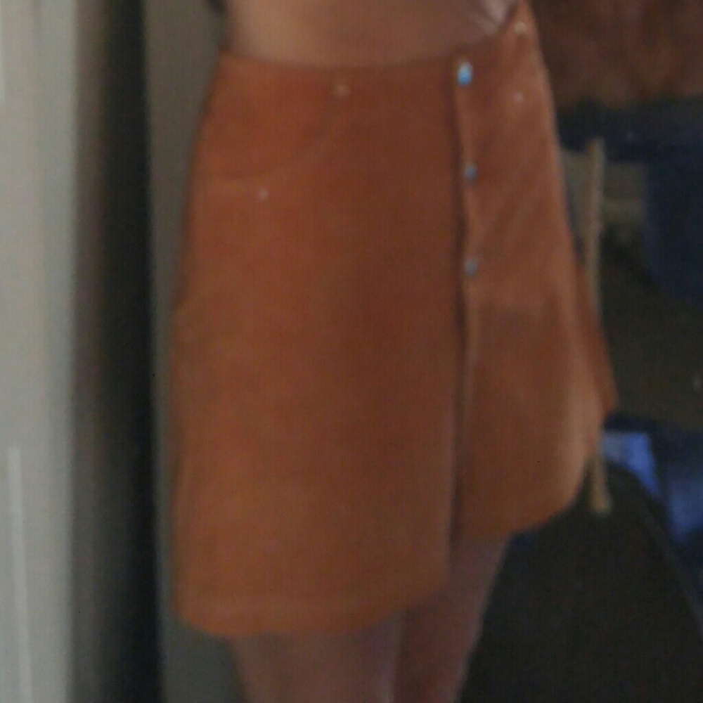 Suede skirt